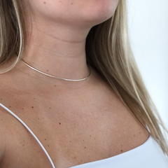 Choker Aro Bolinhas Banho de Prata - comprar online