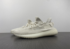 Tênis Yeezy importado 10/15 dias