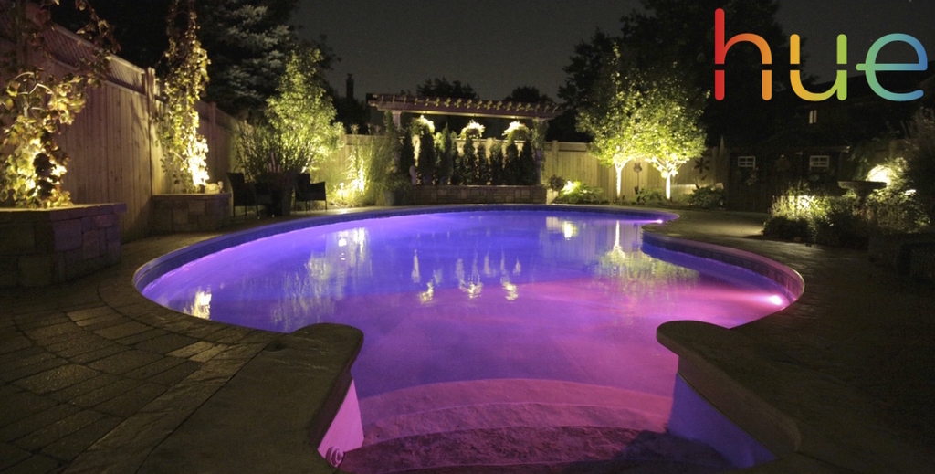 Image of Philips Hue White & Color Ambiance PAR38 100W Spot Piscinas Outdoor