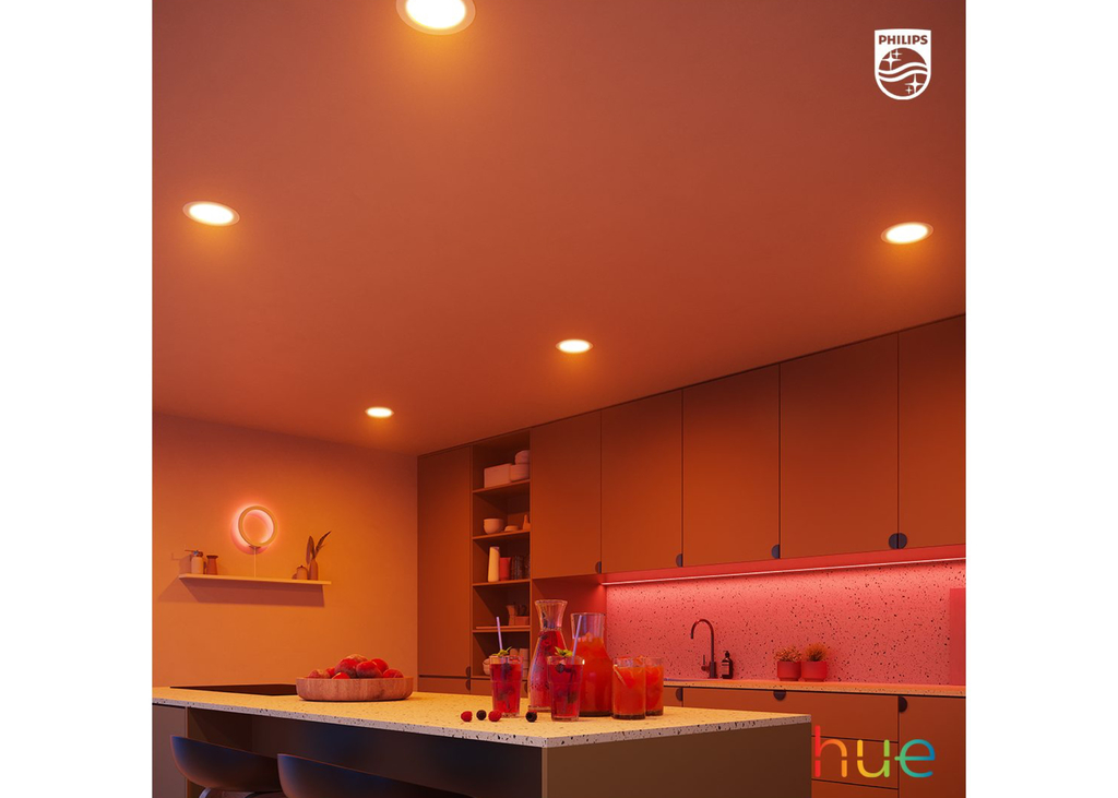 Imagem do Philips Hue White and Color Ambiance Bluetooth | Dimmable LED Smart Retrofit Recessed Downlight 5/6" l 2ª Geração | Luminária Spot de Teto de Embutir l Fluxo Luminoso 1,100 lumens | Luminária Spot de Teto de Embutir | Compatível com a Alexa, Apple Homekit & Google Assistant | 4-Pack