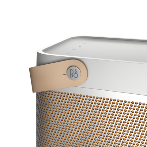 Bang & Olufsen Beolit 20 l Portable Bluetooth 360º Light Speaker l Auto Falante Bluetooth Portátil & Leve l 8 horas de Bateria 3200 mAh l Wireless Charging Pad l Painel de Carregamento Sem Fio l Poderosíssimo Portátil de 480W l Recomendado para áreas de 10m² até 100m²