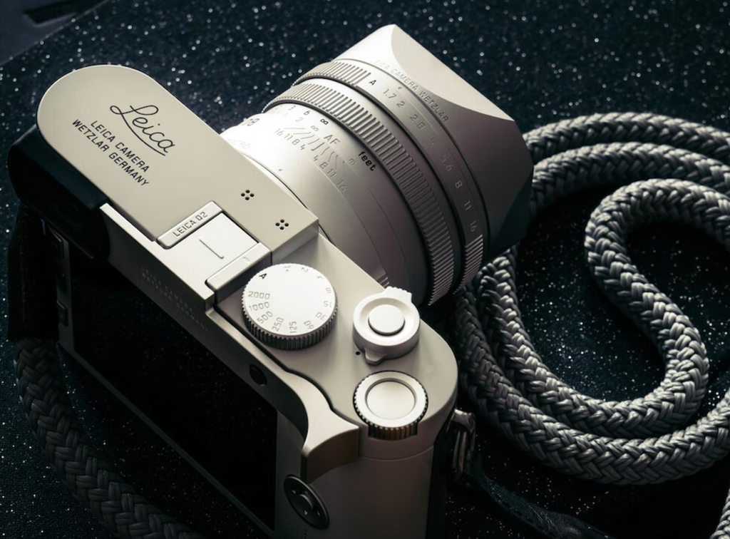 Leica Q2 "Ghost" by Hodinkee Digital Camera , High-end Camera - loja online