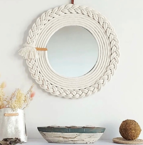 ContiMarket. Decoración de interiores, Espejo artesanal y 6 cestas  decorativas hechas a mano con fibra natural de Karanday.