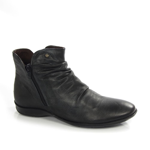 Bota cano curto perlatto 2025