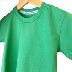 CAMISETA CLASSICA VERDE