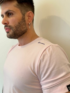 Camiseta Masculina EC Company Básica Rosa - comprar online