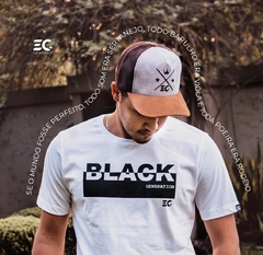 Camiseta Masculina EC Company Black branca - comprar online