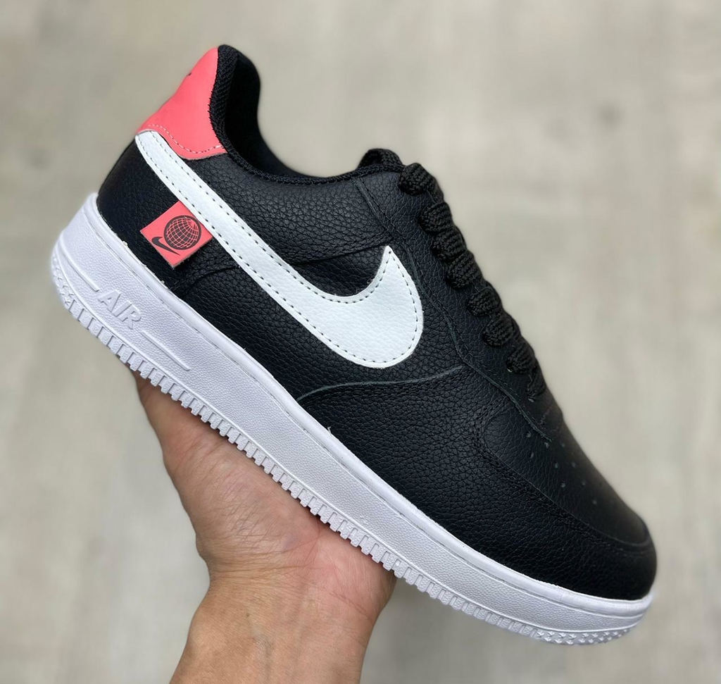Nike air force 1 vermelho e preto sales