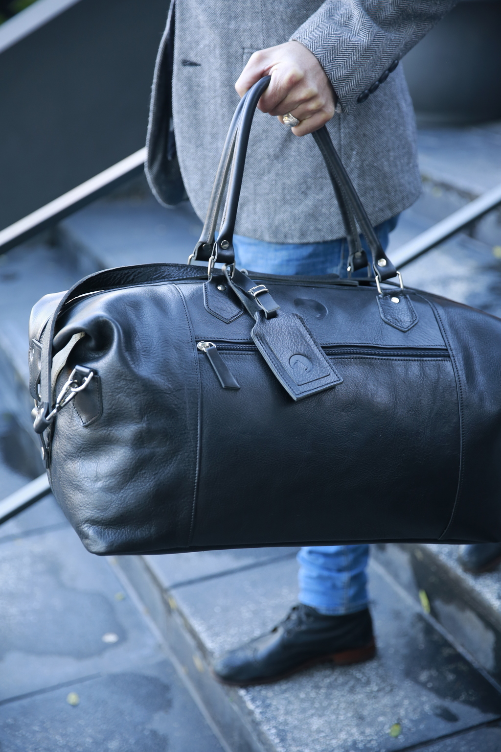 Bolso de cuero vacuno Premium Elegante y funcional