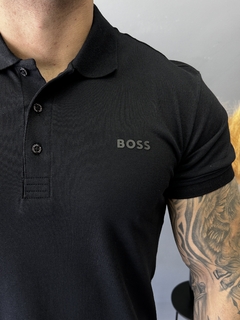 GOLA POLO HBOSS PRETA TRÊS BOTÕES - comprar online