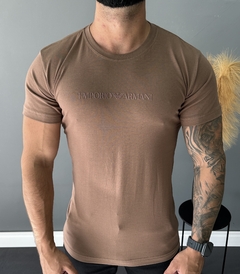 CAMISETA ARMANI MARROM