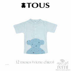 Playera blanca con oso azul 12 meses (viene chica) TOUS