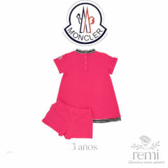 Vestido rosa con letras negras incluye short 3 años Moncler - comprar en línea