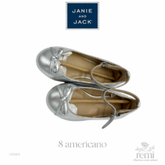 Zapato metálico plata 8 americano Janie and Jack