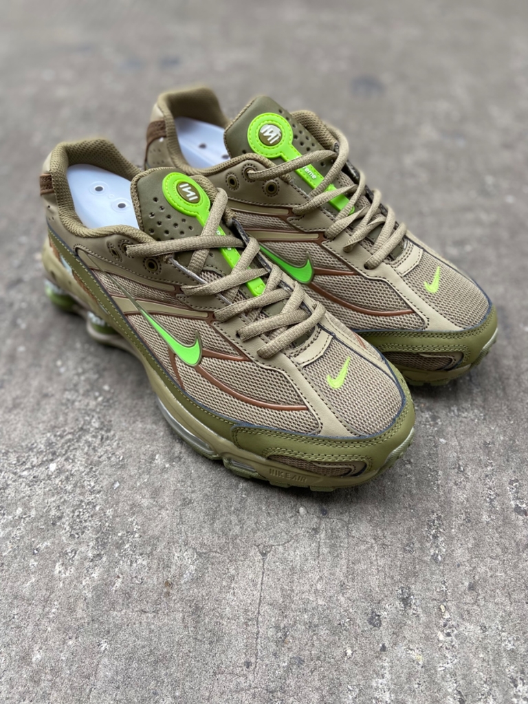 Nike cheap supreme 2090