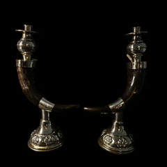 Candelabro de hueso y alpaca .