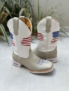 BOTA TEXANA BORDADO AMERICANA ARRANHADA COURO BRANCO E OFF WHITE