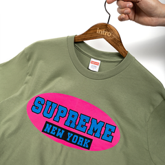 Camiseta Supreme New York - Comprar em Intro® Store