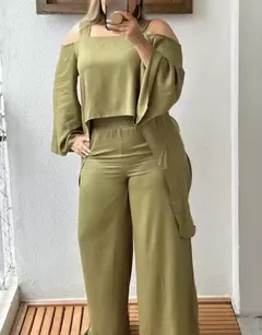 Conjunto de Blusa Pantalona e Cinto couro Ecológico na internet