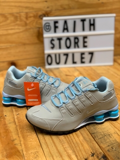 Nike shox feminino azul bebe 2025