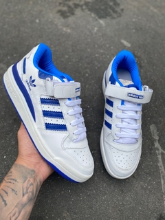 Tenis adidas Forum mid Branco azul Faith Store Outlet