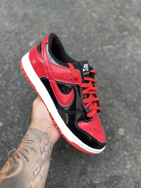 Dunk low preto vermelho brilhante - Faith Store Outlet