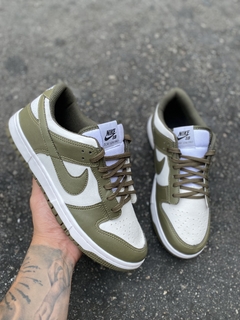 Nike verde musgo discount