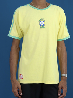 M | Camisa Brasil Guaraná Antárctica