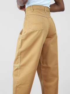 42/44 | calça mom semi baggy classe jeans vintage - comprar online