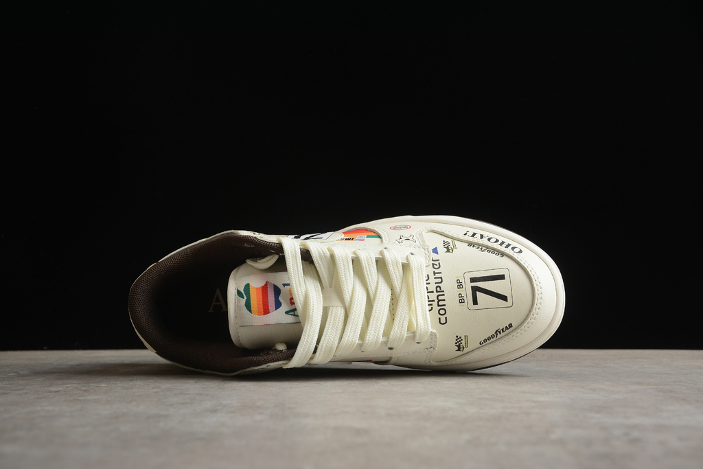 TENIS NIKE DUNK LOW X APPLE X PORSCHE Dark Sneakers