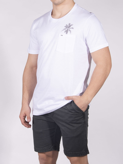 REMERA C/BOLS Y ESTAMP - comprar online