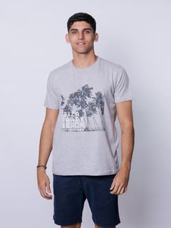 REMERA CLÁSICA ESTAMPADA - comprar online