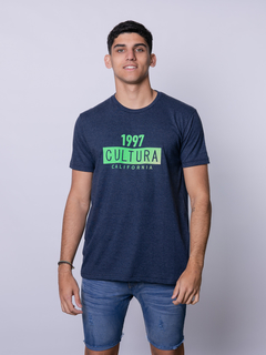 REMERA CLÁSICA ESTAMPADA - comprar online