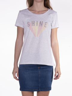 REMERA ESTAMPA SHINE