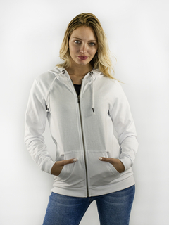 CAMPERA CANGURO LISA. - comprar online