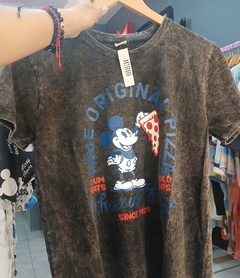 Remera mickey pizza