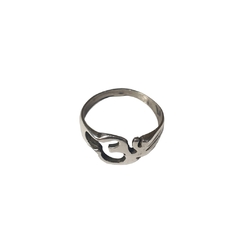 Anillo Om Mediano 1,9cm Aprox Plata 925 Monte Kurama