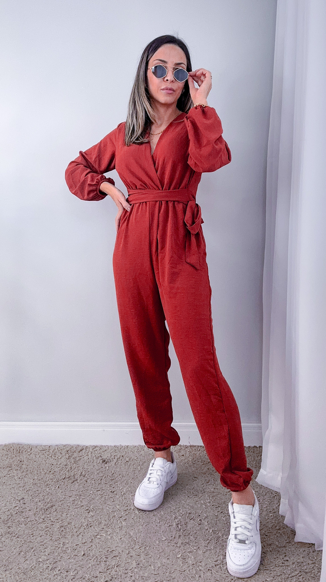 Comprar deals macacão feminino