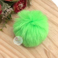 Pompom G de pelúcia 7cm - unidade - Mimos Perolados Materiais