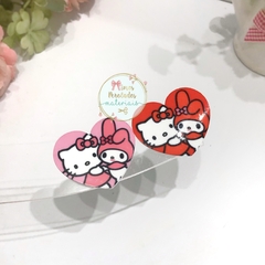 Aplique de acrílico coração M Hello Kitty e coelhinho - unidade