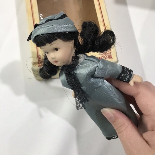 Knightsbridge dolls (bonecas de porcelana antigas)