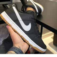 TÊNIS Dunk low Preto e Branco - comprar online