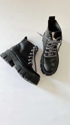 3206 Borcegos Negro Nro.35