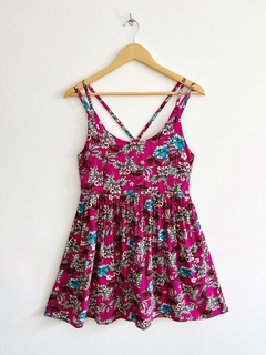 001406 . Vestido fucsia flores T.1