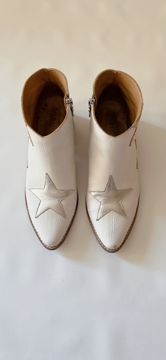 Art.5652 Botas VIRU Blanco Estrellas Nro.39 (detalle) - comprar online
