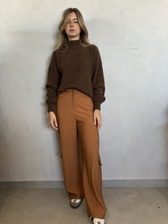 CALÇA RETA CARGO MOCHA