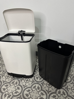 Tacho de basura blanco x 12 litros