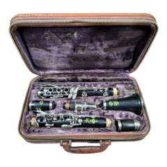 Clarinete Selmer Paris Centered Tone Madeira Chaves Prateadas - Usada