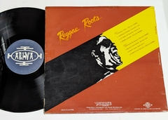 Reggae Roots – Lp 1991 Crucial Robbie Papa Levi - comprar online