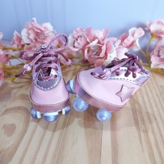 Sapato de Boneca em couro - Patins em Couro na cor rose com rosa brilho - Boneca de brincar